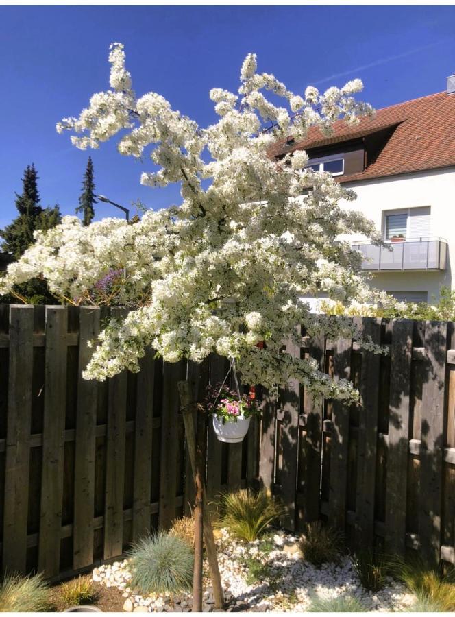Sylvis Home Zentral Gelegenes Ferienhaus In Ruhiger Lage Fürth Exterior foto